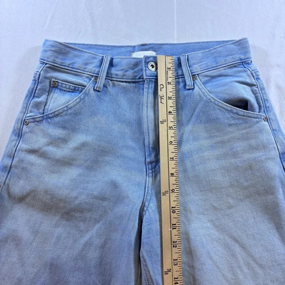 Uniqlo jeans light